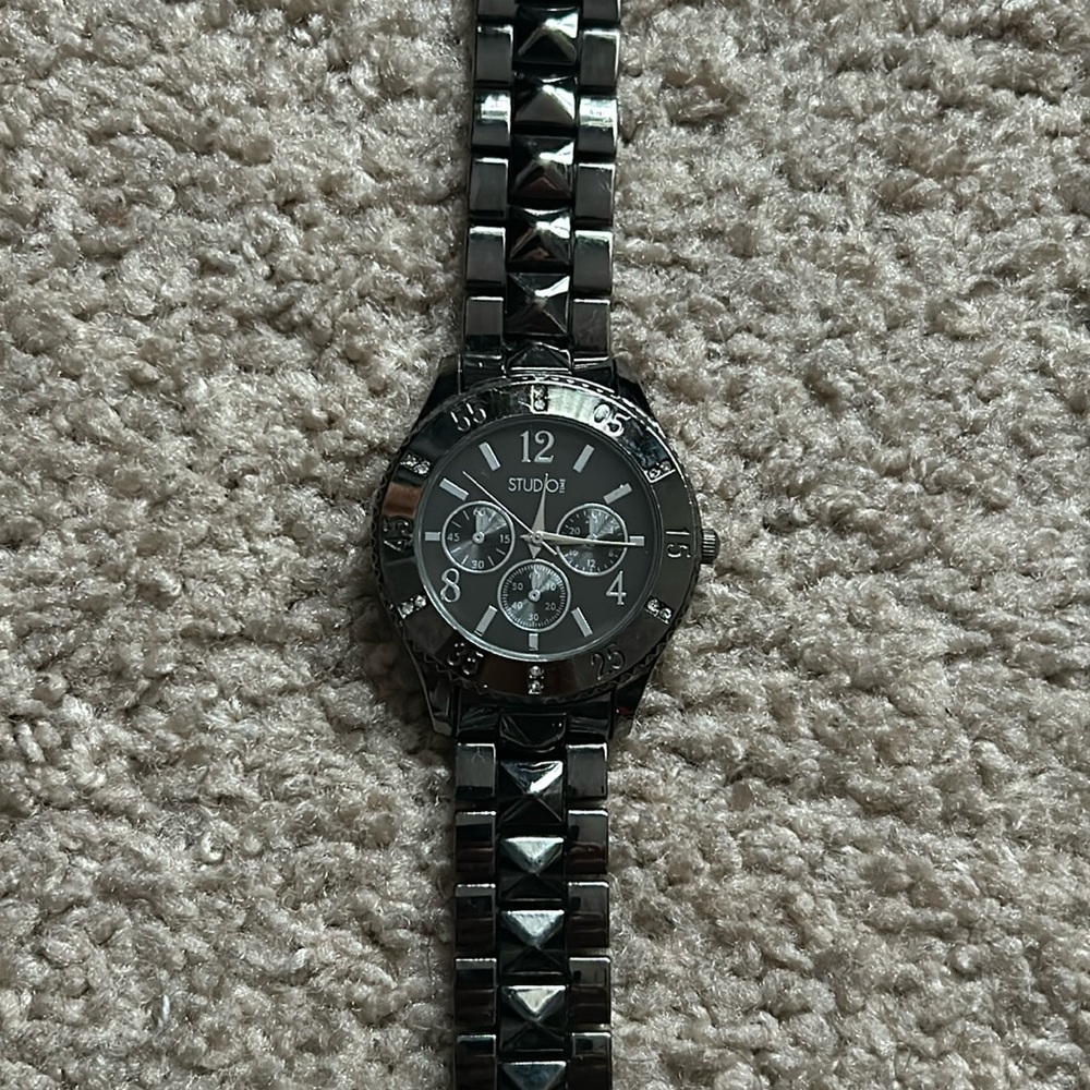 Studio women’s vintage Y2K black stainless steel‎ bracelet watch one size